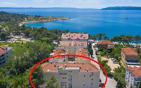 Apartments By The Sea Makarska - 19134